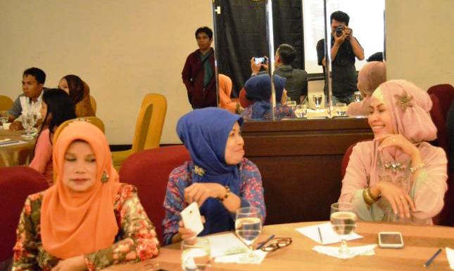  Ketua Bidang Pendidikan dan Kebudayaan DPD Partai Perindo Kota Cimahi Vinny Merviani