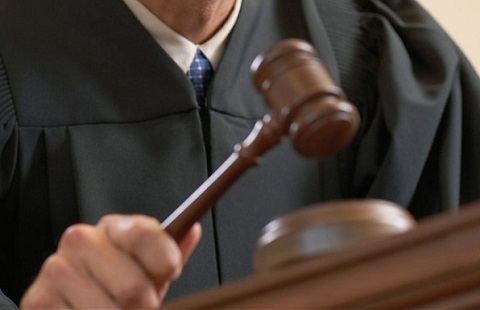 Kompak Gugat Ibu Kandung