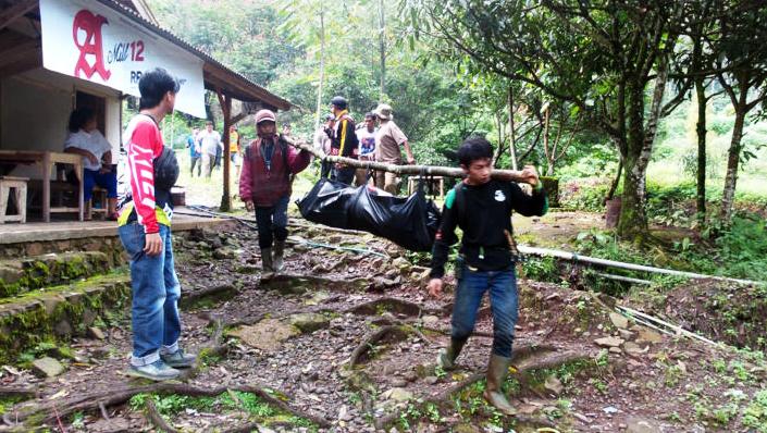 korban banjir bandang puntan bandungekspres