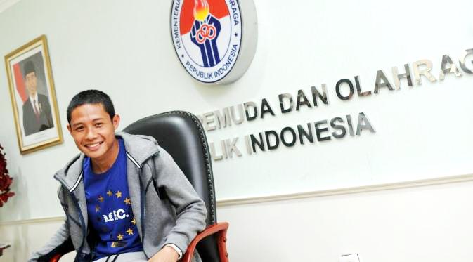 Gabung Surabaya United, Evan Dimas Tampil Perdana Hadapi Sriwijaya FC Evan Dimas