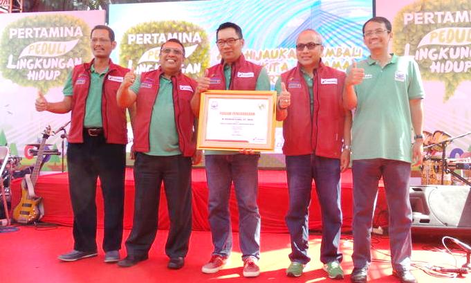 Pertamina Beri Penghargaan Kepala Daerah Peduli Lingkungan Hidup Pertamina Penghargaan Lingkungan Hidup