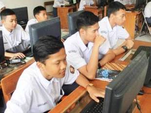 Sekolah SMK Nanti Akan Dapat Sertifikasi.