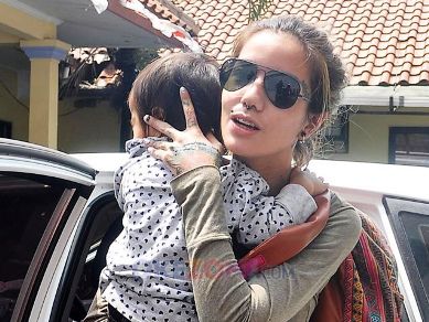 Mediasi Gagal, Sheila Marcia Akan Gugat Cerai Sheila Marcia