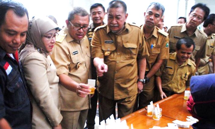 PNS Terindikasi Narkoba Tes Urine Pejabat Pemprov