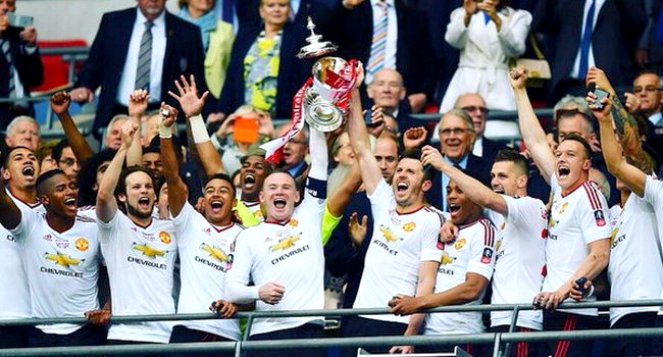 Kalahkah Palace, Manchester United Juara Piala FA 2015-16 mu-FA