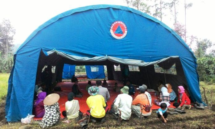 Relokasi Warga Terdampak Pergeseran Tanah Tunggu Izin Gubernur relokasi korban pergeseran tanah
