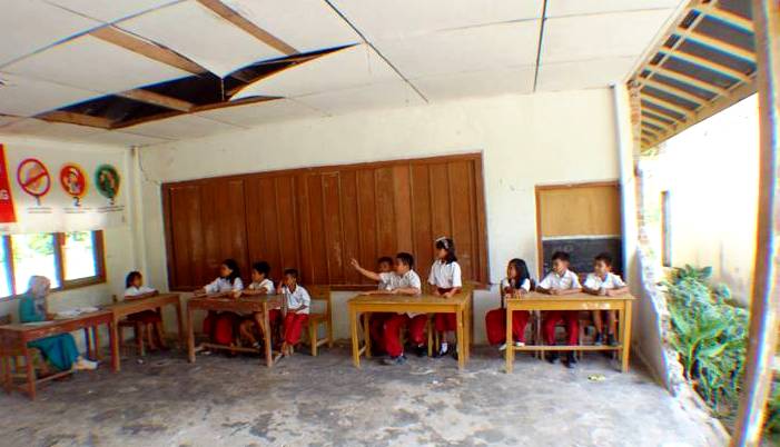 sekolah-rusak