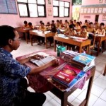 Profesi Guru Belum Ideal