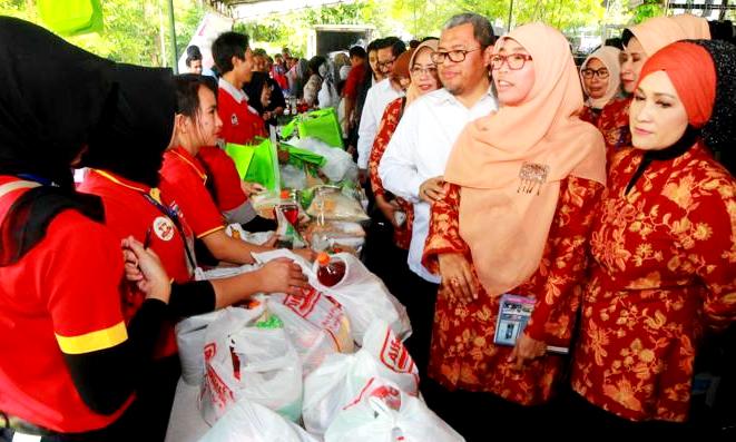 Rp 30 Miliar untuk OPM, Aher Apreasiasi Keterlibatan Pihak Swasta Bazar Ramadhan 1437 H