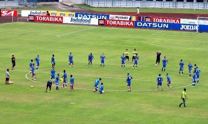 Kerasan Main di Stadion Anyar