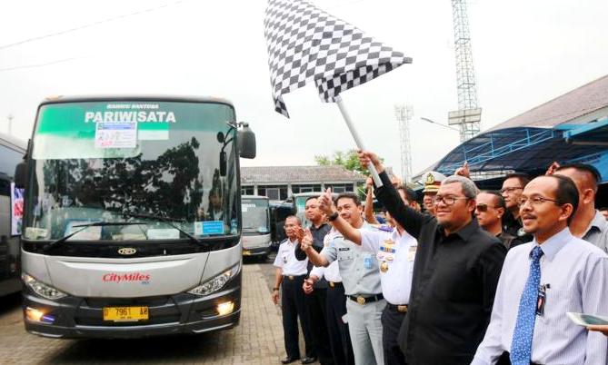 Gubernur Lepas Mudik Gratis 2016 Mudik Asik Gratis