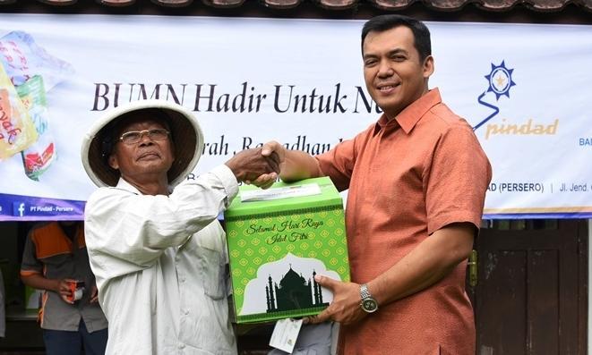 PT Pindad Gelar Operasi Pasar Murah PT Pindad Gelar Operasi Pasar Murah