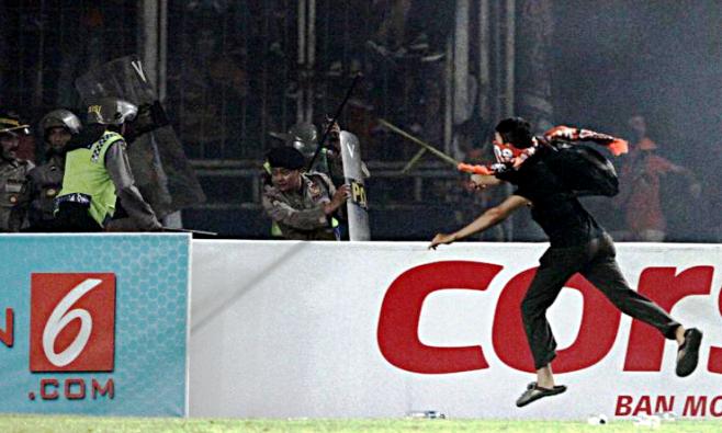 Ricuh_jakmania