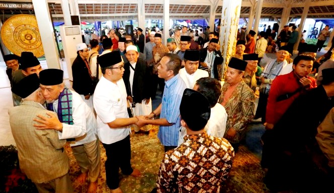Potensi Zakat Kota Bandung Capai Rp 2 Triliun pajak