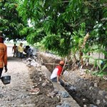 C_pembenahan saluran irigasi -