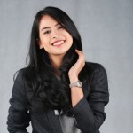 Selebritis Maudy Ayunda