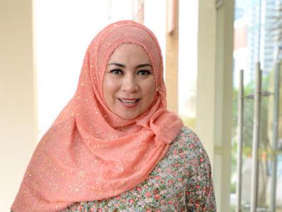 Melly Goeslaw Ingin Menulis Lagu Tentang Harimau Melly Goeslaw