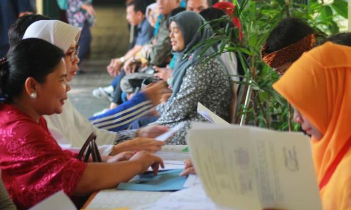 Siswa Miskin Tetap Diproteksi Kartu Bandung Juara PPDB