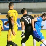 Persib vs Mitra Kukar