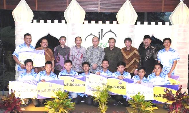 Mobil Buatan Mahasiwa UPI Juarai Kontes di London UPI mobil