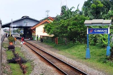 Hattrick di Rel Kereta Padasuka