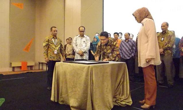 OJK KR 2 Jabar Resmi Bentuk FKIJK Jawa Barat OJK Jabar