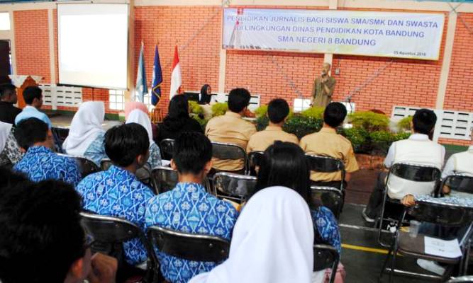 Pelatihan Jurnalis Bagi Siswa SMA_SMK -