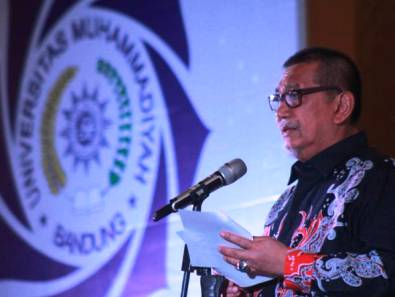 Setelah 30 Tahun Menunggu SK Kemenristek, UM Bandung Diresmikan UM Bandung