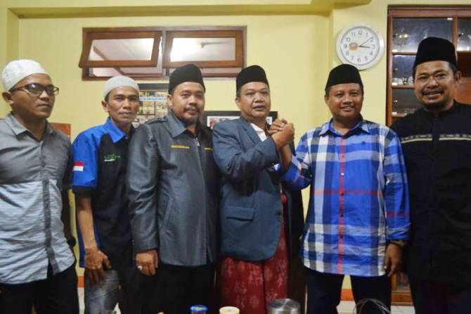 Siap Maju, Uu Didukung Kiai Saritem