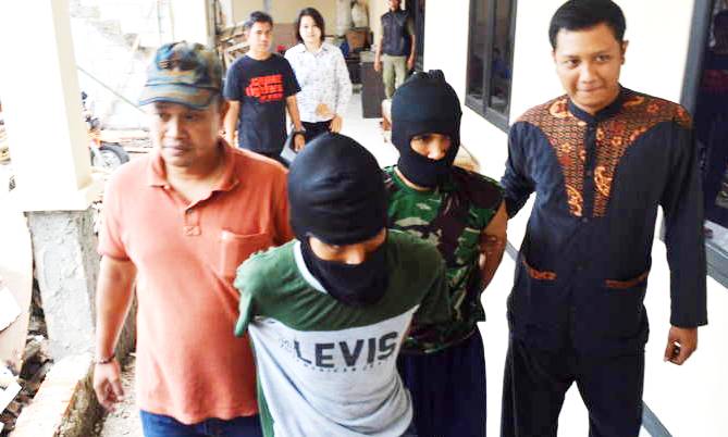 Menelan dengan Luka di Leher VSN