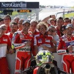 Rossi Diapit Dua Pembalap Ducati di MotoGP Austria