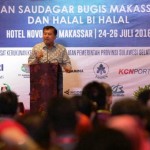 BERI ARAHAN: Wakil Presiden RI HM Jusuf Kalla berpidato dihadapan peserta Pertemuan Saudagar Bugis Makassar (PSBM) XVI di Hotel Novotel Makassar, Senin 25 Juli.