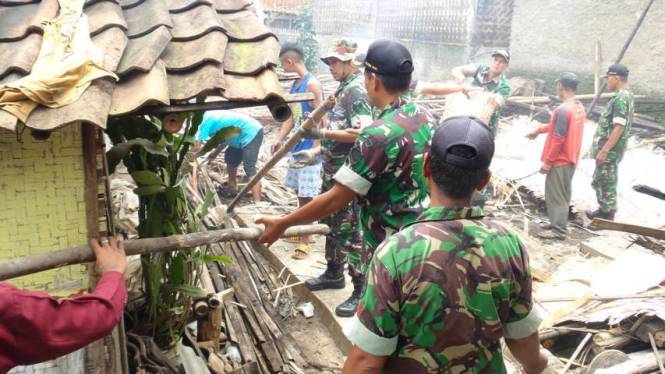 Bedah Rumah Enam Rumah Milik Veteran
