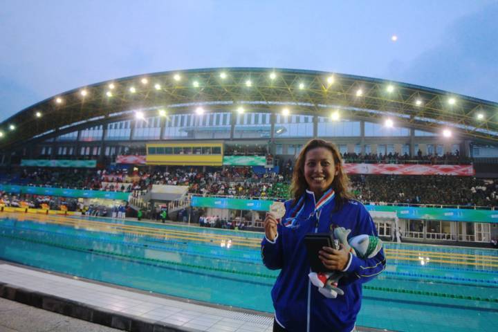 Emas Pertama dari Renang pon-jabar