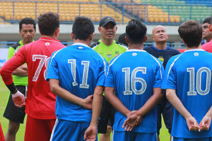Persib Boyong 20 Pemain ke Palembang