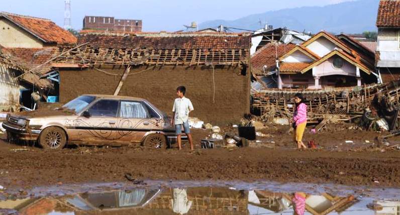 banjir-bandang-garut
