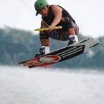 Damkar Bersihkan Ular di Venue Ski Air