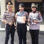 Srikandi Polres Bandung Terima Penghargaan