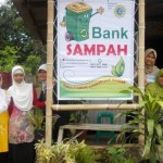 Bank Sampah Untungkan Sekolah