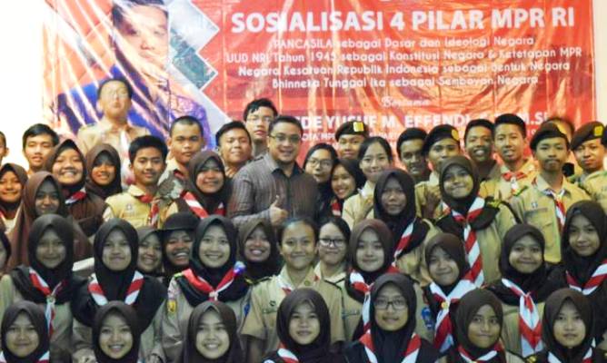 Dede Yusuf Sosialisasikan Empat Pilar Kebangsaan Kepada Anggota Pramuka