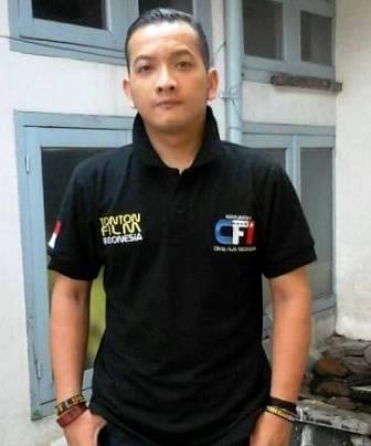 Nyno Preman Pensiun Rintis Barbershop