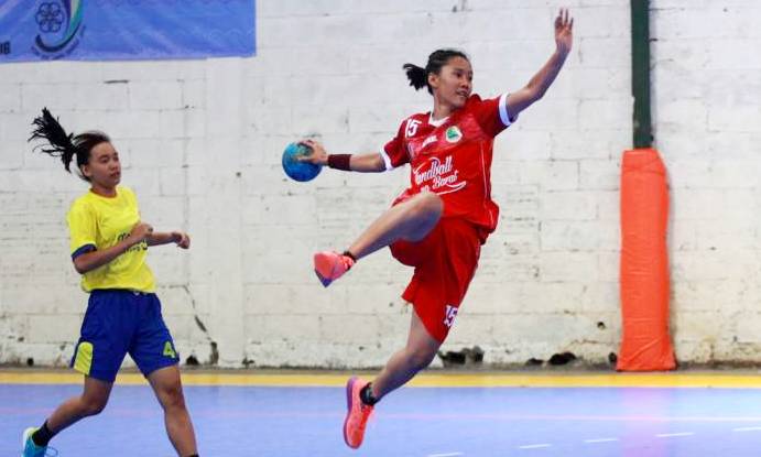 Tekuk Jatim, Tim Putri Bola Tangan Jabar ke Semifinal Pertandingan Eksibisi Bola Tangan