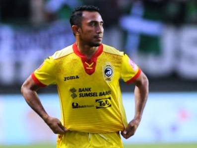 Firman: Regenerasi Persib Bagus Firman Utina