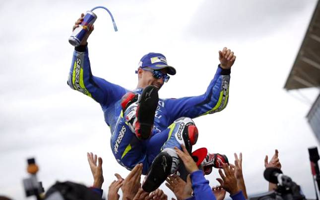 Vinales Akhiri Puasa Juara 9 Tahun Suzuki di MotoGP Vinales Akhiri Puasa Juara 9 Tahun Suzuki di MotoGP