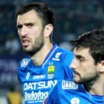 Dua Pemain Asing Persib Tak Terkendala Kitas