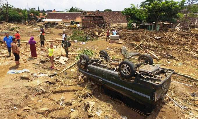 banjir-bandang-garut