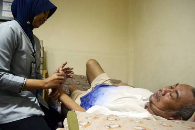 dokter-spesialis-wajib-ke-daerah