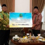 gubernur-jabar-bantu-bencana-garut