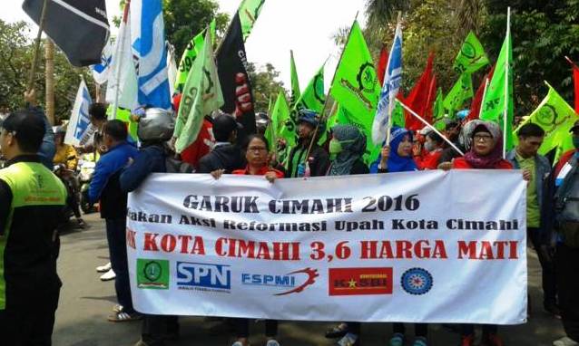 Disnakertransos Tetapkan KHL Rp 2,3 Juta