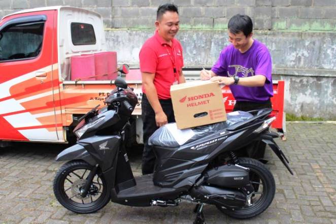 Kisah Para Delivery Man Honda Kisah Para Delivery Man Honda